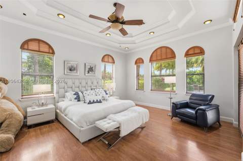 10181 NW 131st St, Hialeah Gardens FL - photo 17 of 49