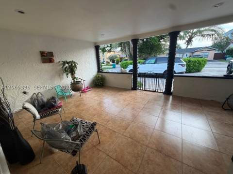 19631 NW 57th Pl, Hialeah FL - photo 16 of 16