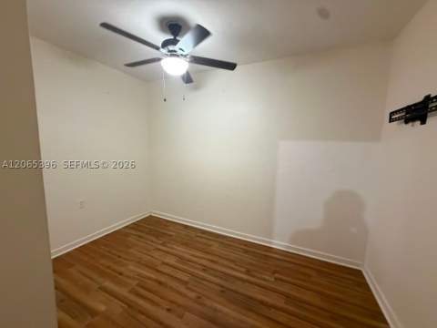 19631 NW 57th Pl, Hialeah FL - photo 7 of 16