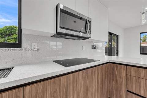 2600 NW 205th St, Miami Gardens FL - photo 15 of 43