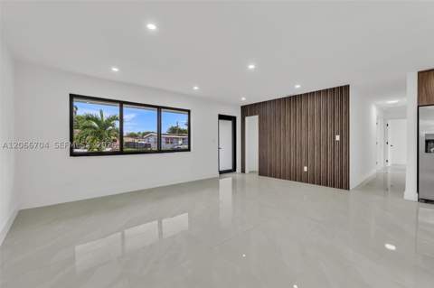 2600 NW 205th St, Miami Gardens FL - photo 9 of 43