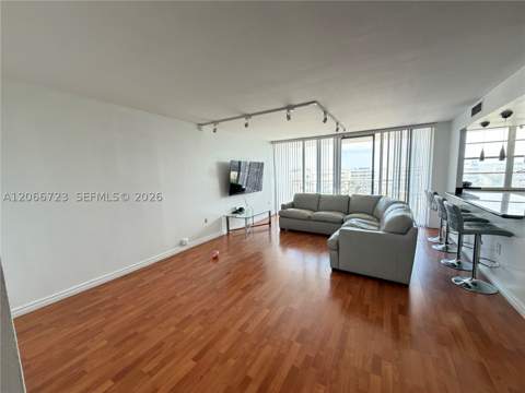 18031 Biscayne Blvd 601, Aventura FL - photo 7 of 18