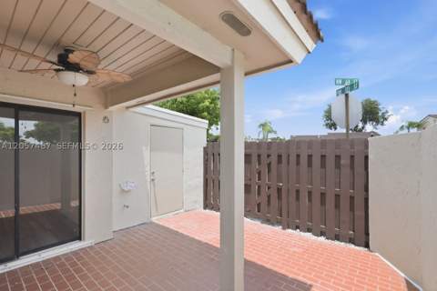 6473 NW 170th Ln, Hialeah FL - photo 18 of 24