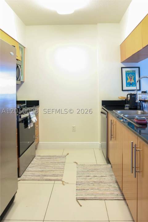 1750 N Bayshore Dr 3411, Miami FL - photo 12 of 28
