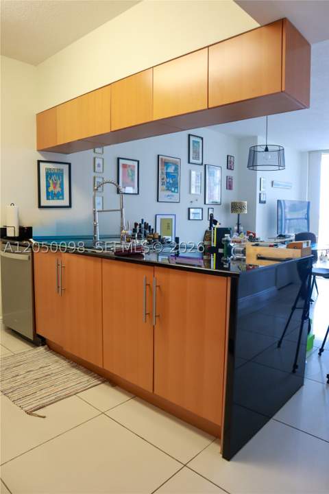 1750 N Bayshore Dr 3411, Miami FL - photo 14 of 28