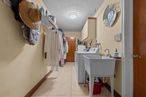 10010 NW 135th Street, Hialeah Gardens FL - photo 23 of 23