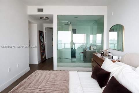 460 NE 28th St 802, Miami FL - photo 16 of 22