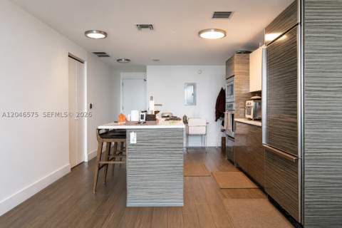 460 NE 28th St 802, Miami FL - photo 7 of 22