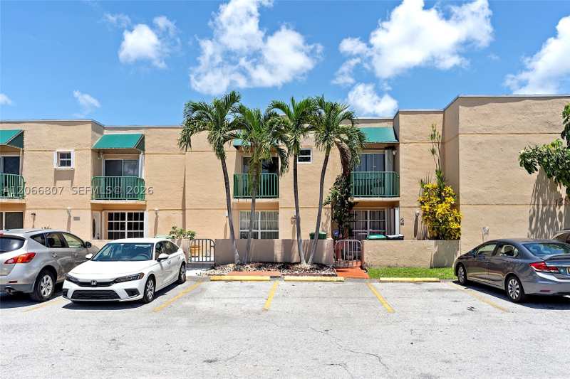 3 bedroom Condominium at 12055 SW 19th Ln 227, Les Chateaux At Int Garde, Miami — photo 1