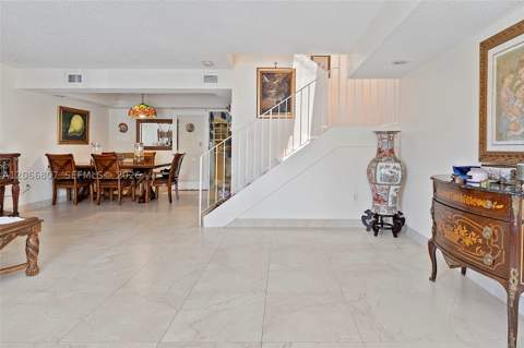 12055 SW 19th Ln 227, Miami FL - photo 6 of 39