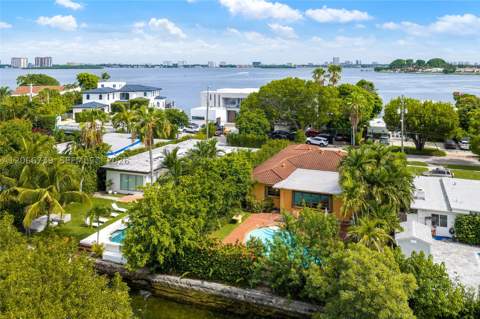 1860 Cleveland Rd, Miami Beach FL - photo 12 of 29
