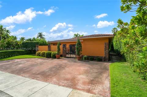 1860 Cleveland Rd, Miami Beach FL - photo 21 of 29