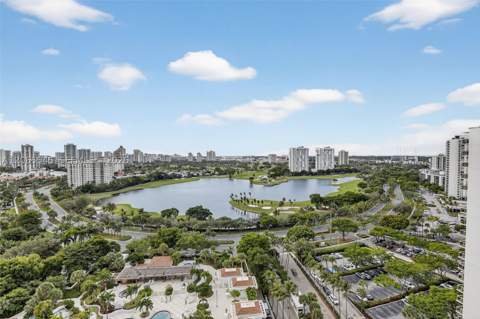 20281 E Country Club Dr 1801, Aventura FL - photo 12 of 76