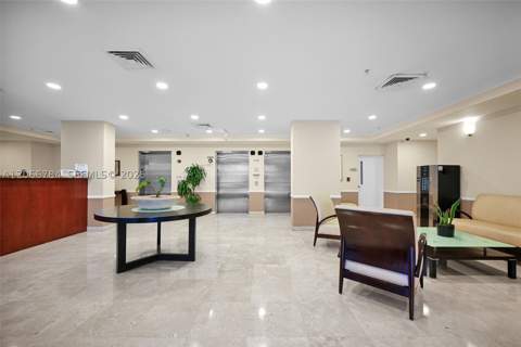 900 SW 8th St 908, Miami FL - photo 24 of 26