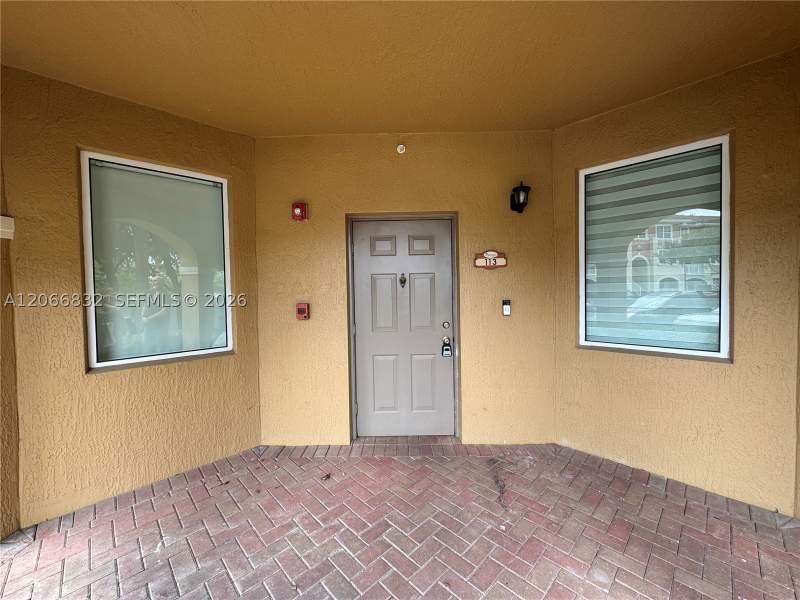 3 bedroom Condominium at 10885 NW 89th Ter 113, Coronado At Doral II Cond, Doral — photo 3