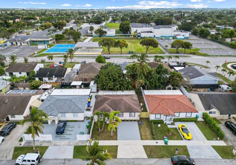 3 bedroom SingleFamilyResidence at 28901 SW 150th Pl, Biscayne Patio Homes, Homestead — photo 3