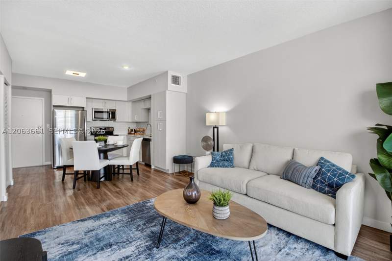 1 bedroom Condominium at 1110 NW 1st St 607, Centralis Residences, Miami — photo 5