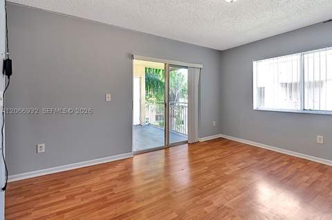 18830 NW 57th Ave 304, Hialeah FL - photo 16 of 24