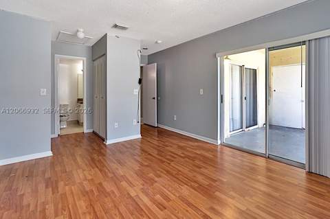 18830 NW 57th Ave 304, Hialeah FL - photo 17 of 24
