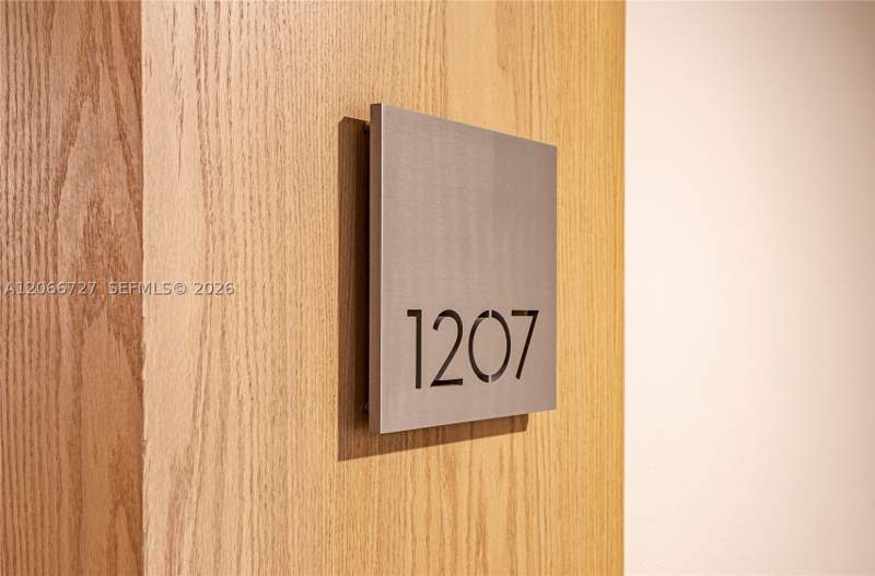 2 bedroom Condominium at 199 Ocean Lane Dr 1207, Commodore Club South Cond, Key Biscayne — photo 4