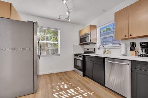 130 NE 49th St, Miami FL - photo 7 of 24