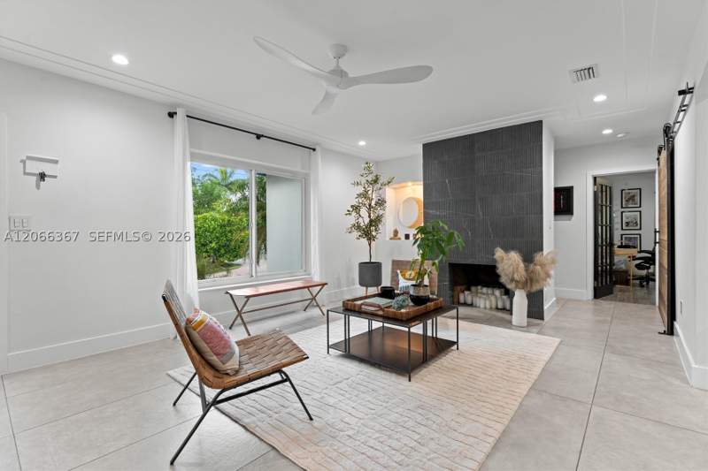 3 bedroom SingleFamilyResidence at 11400 Griffing Blvd, Grifffing Bisc Pk Est Amd, Biscayne Park — photo 5