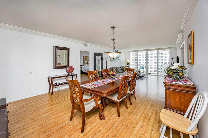 2 bedroom Condominium at 5601 Collins Avenue 816, The Pavilion Condo, Miami Beach — photo 4