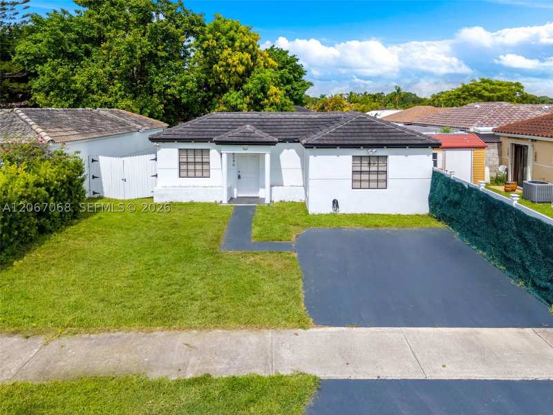 4 bedroom SingleFamilyResidence at 8246 SW 147th Ct, Caribe Homes, Miami — photo 1