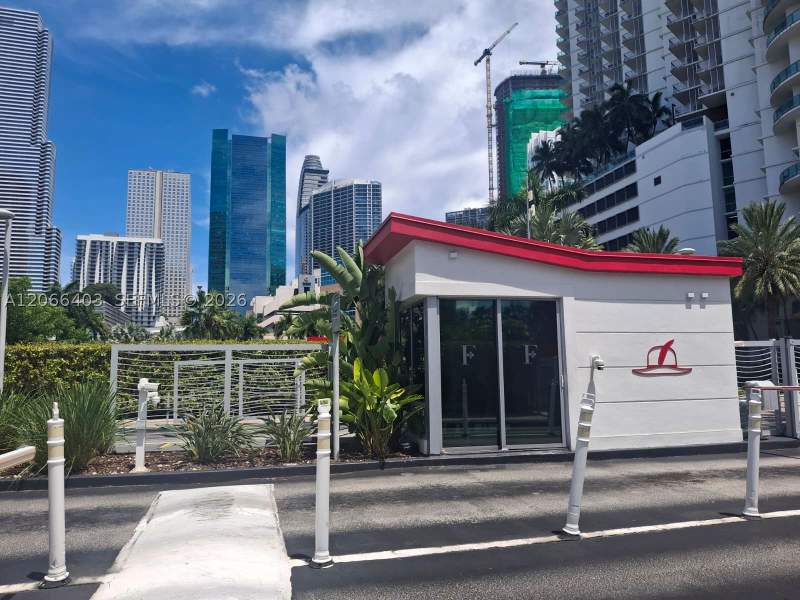 1 bedroom Condominium at 92 SW 3rd St 3808, Mint Condo, Miami — photo 4