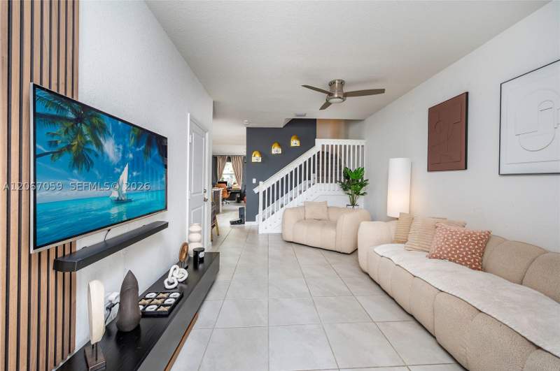4 bedroom Townhouse at 1116 SE 26th Ter, Keys Gate Residential, Homestead — photo 2