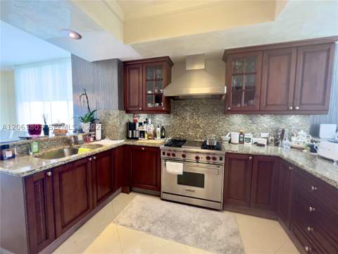 17875 Collins Ave 3206, Sunny Isles Beach FL - photo 17 of 57