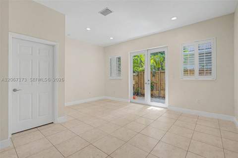 2945 Coconut Ave 2, Miami FL - photo 8 of 14