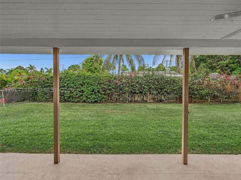 11911 SW 168th Ter, Miami FL - photo 22 of 23