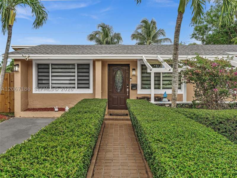 3 bedroom SingleFamilyResidence at 11911 SW 168th Ter, So Miami Heights Manor, Miami — photo 3