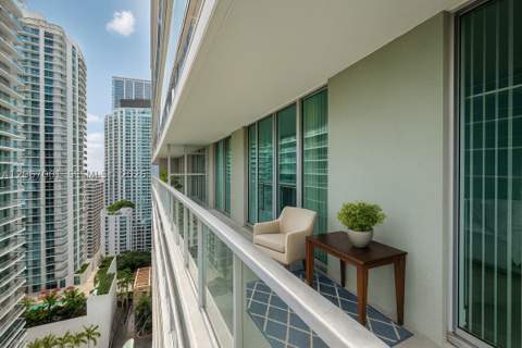 79 SW 12th St 2809-S, Miami FL - photo 9 of 30