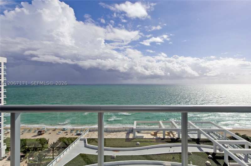 1 bedroom Condominium at 6799 Collins Ave 1103, South Carillon Beach, Miami Beach — photo 1