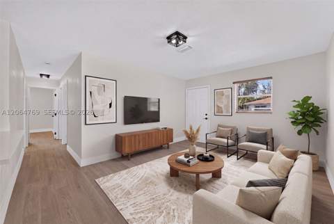 1583 NE 152nd St, North Miami Beach FL - photo 8 of 39