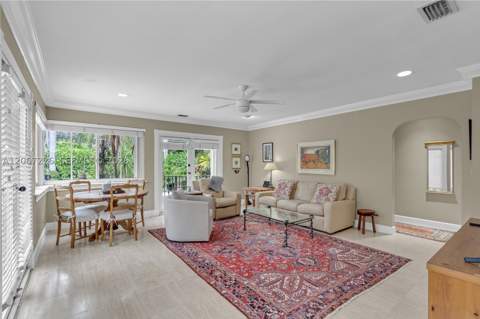 6605 Maynada St, Coral Gables FL - photo 10 of 43