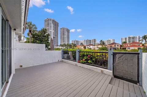 3750 NE 209 Ter, Aventura FL - photo 15 of 66