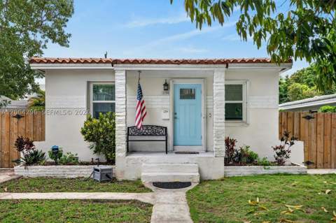 3780 SW 27th Ter, Miami FL - photo 7 of 46