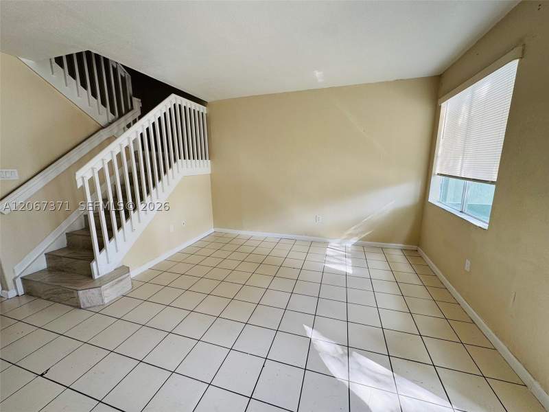3 bedroom Townhouse at 1527 SE 24th Ct 234, Shoma Townhomes At Keysco, Homestead — photo 2
