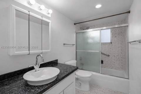 4000 NE 170th St 200, North Miami Beach FL - photo 12 of 33