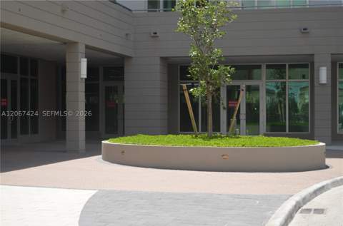 7825 NW 107th Ave 601, Doral FL - photo 6 of 35