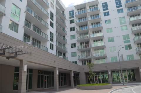 7825 NW 107th Ave 601, Doral FL - photo 7 of 35