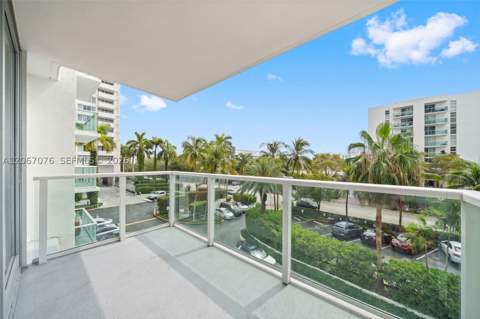 1000 West Ave 309, Miami Beach FL - photo 8 of 37