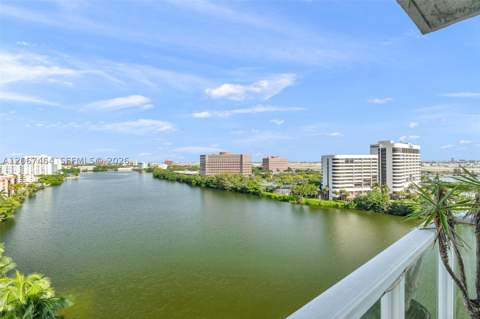 5091 NW 7th St Ph-02, Miami FL - photo 14 of 28