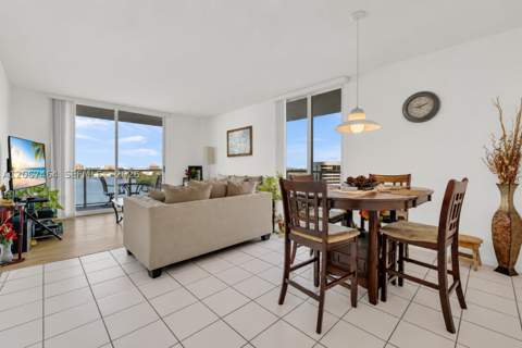 5091 NW 7th St Ph-02, Miami FL - photo 8 of 28