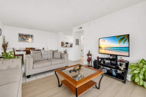 5091 NW 7th St Ph-02, Miami FL - photo 9 of 28