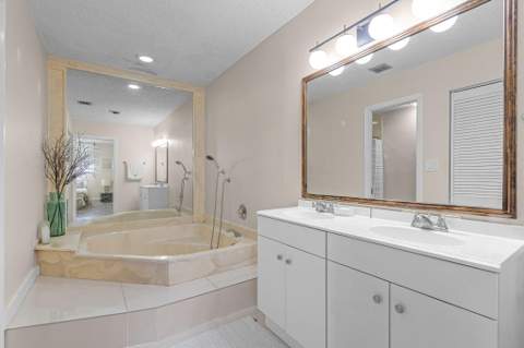 3728 Estepona Avenue 15-D-2, Doral FL - photo 22 of 48