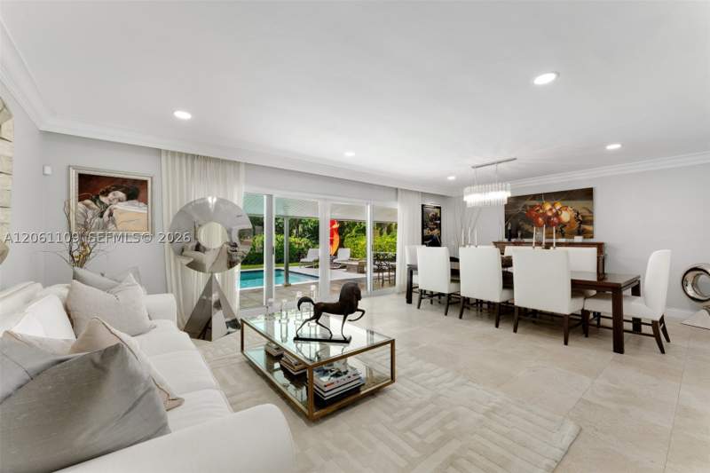 4 bedroom SingleFamilyResidence at 1208 Hardee Rd, University Estates, Coral Gables — photo 4